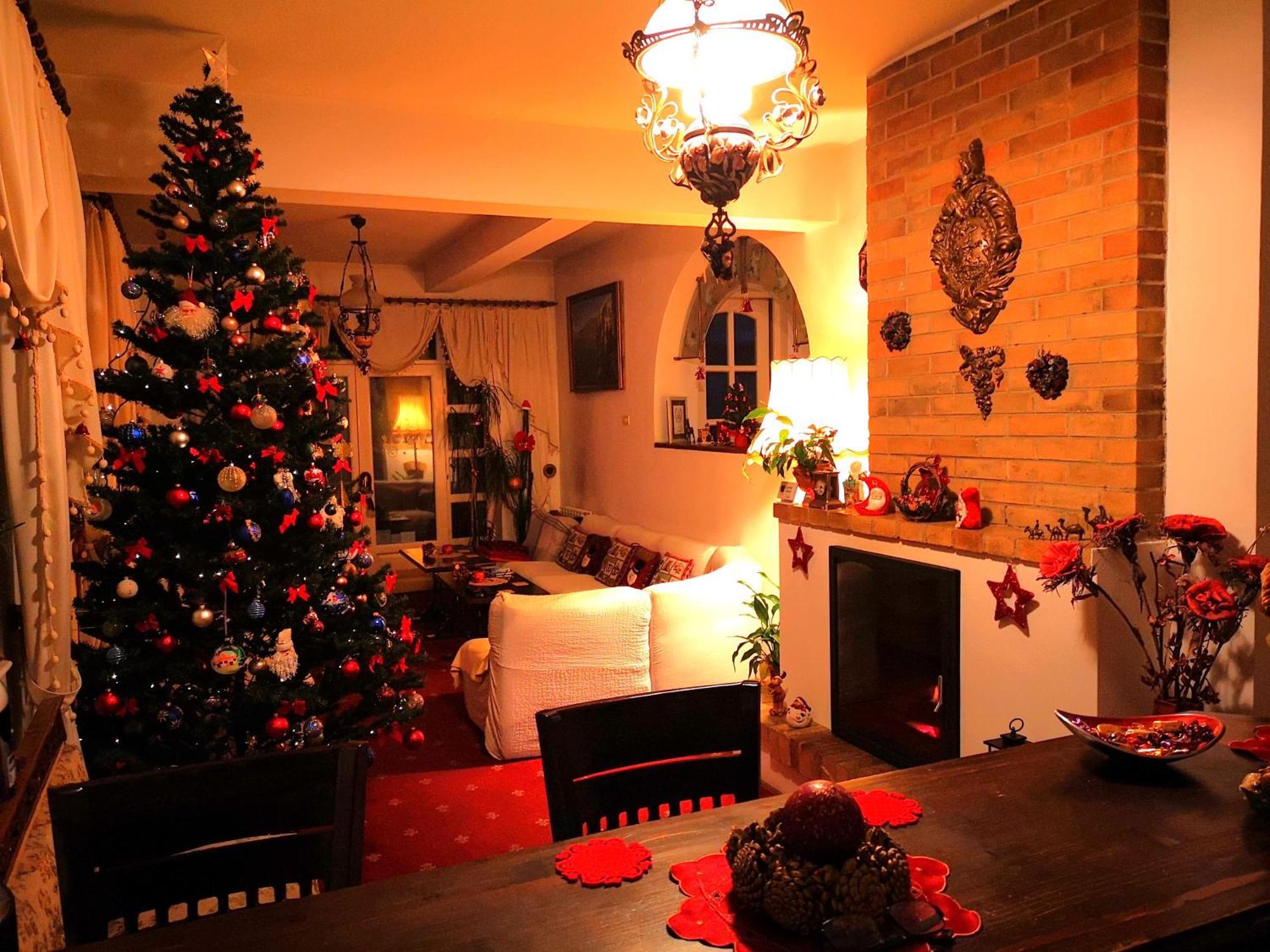 Villa-Hotel Escala Kolozsvár Kültér fotó